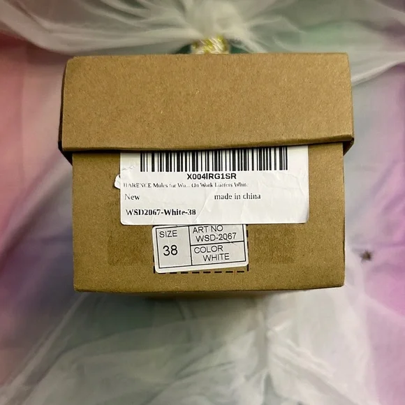 Elegant White Women's Loafers - Picture 2 of 4